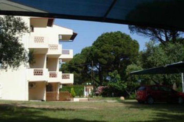 Elena Apartments Nikiti  Ngoại thất bức ảnh